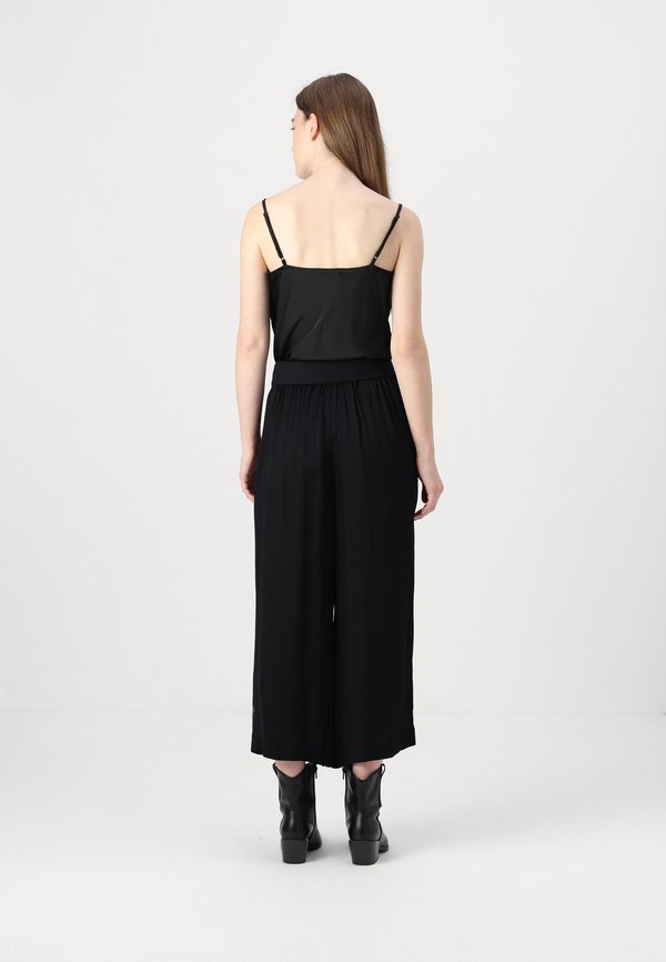 s.Oliver BLACK LABEL
