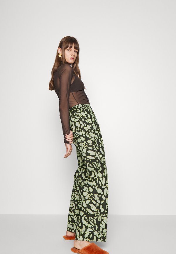 SUMMERY Copenhagen DESIREE PANTS