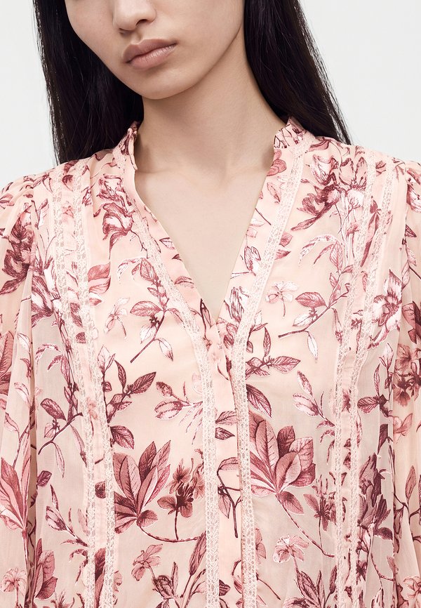 Alice + Olivia ARLETTE COLLARED