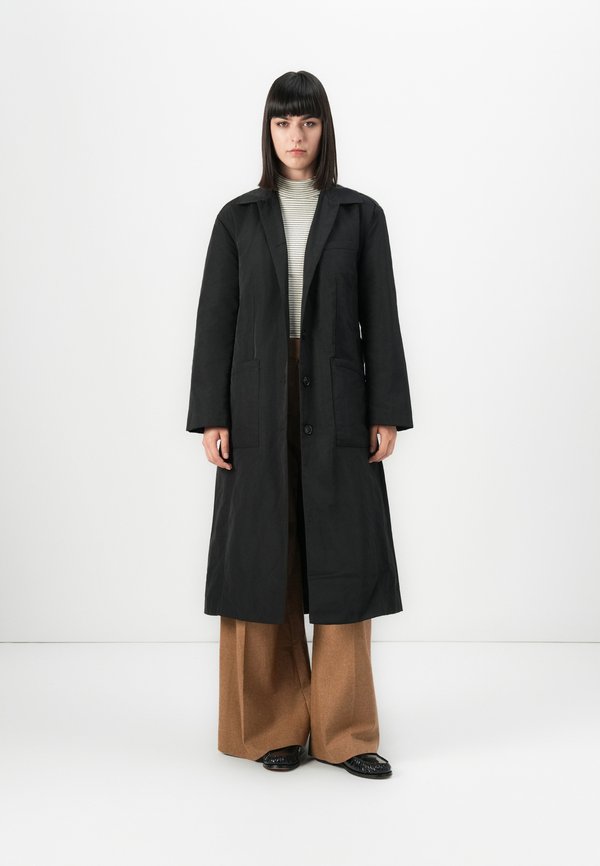 Bruuns Bazaar REGINAE FLORELI COAT