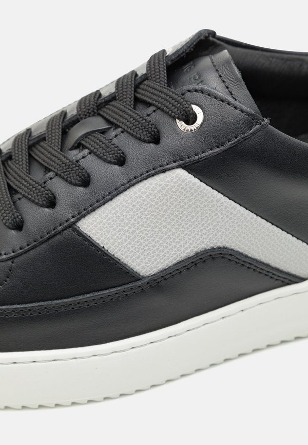 Filling Pieces MONDO GAME