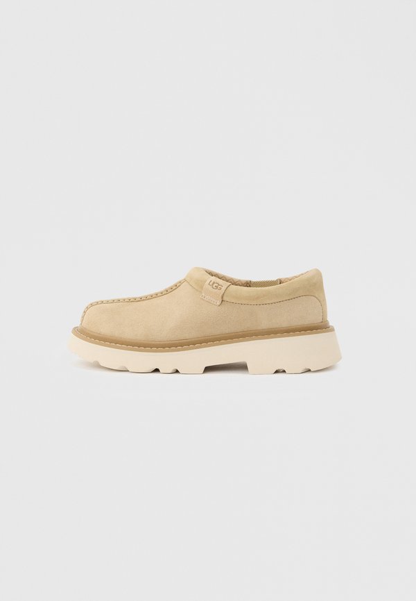 UGG TASMAN