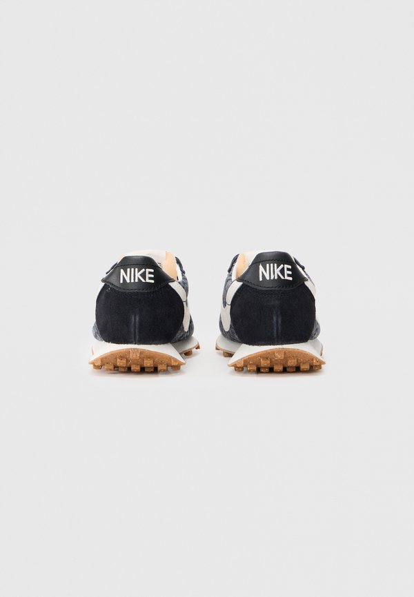 Nike Sportswear LD 1000