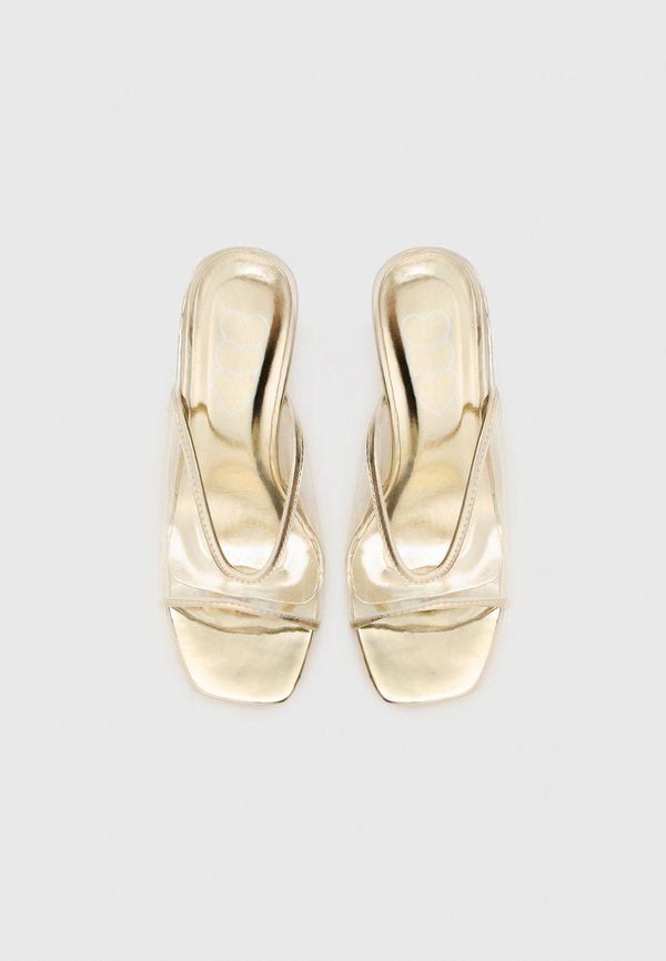 Koi Footwear