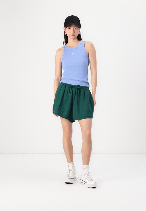 GAP GAUZE PULL ON SHORT