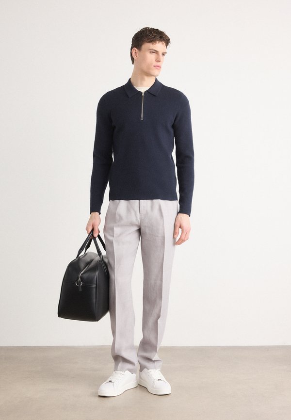 Calvin Klein TRAVELER PLEATED TROUSERS