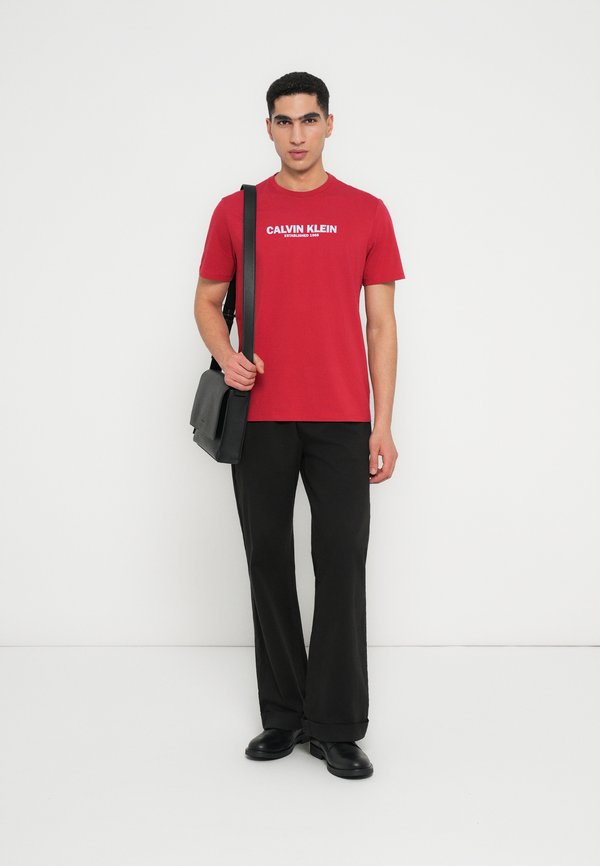 Calvin Klein GRAP UNISEX