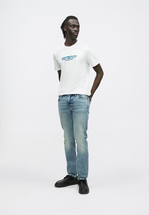 Calvin Klein SS 30S WHSL SP CKNYC GRAPHIC TEE