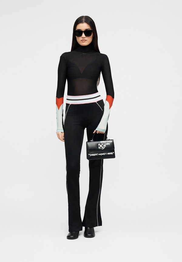 OFF-WHITE LIGHT COLOR INSERT
