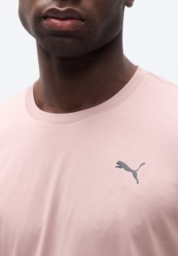 Puma TAD ESSENTIALS SOLID CAT TEE