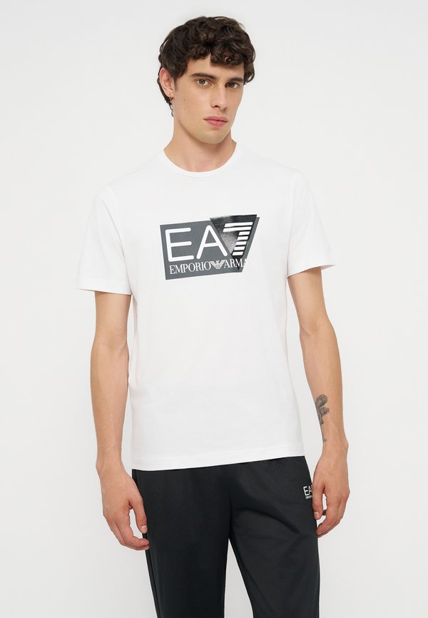 EA7 Emporio Armani