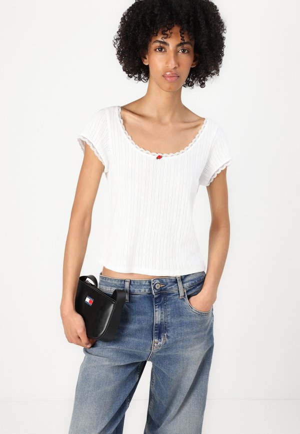 Tommy Jeans SLIM TEE