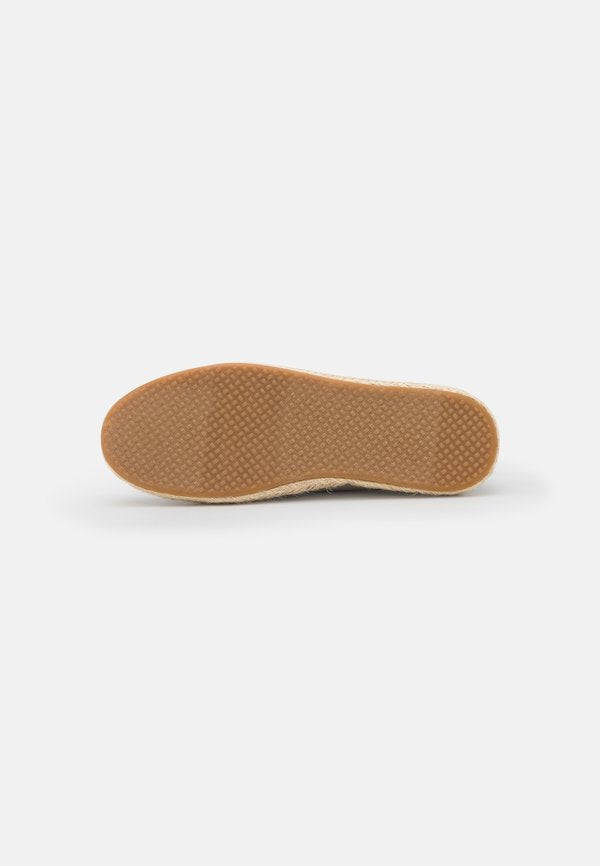 TOMS