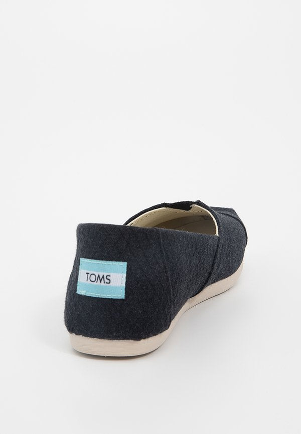 TOMS