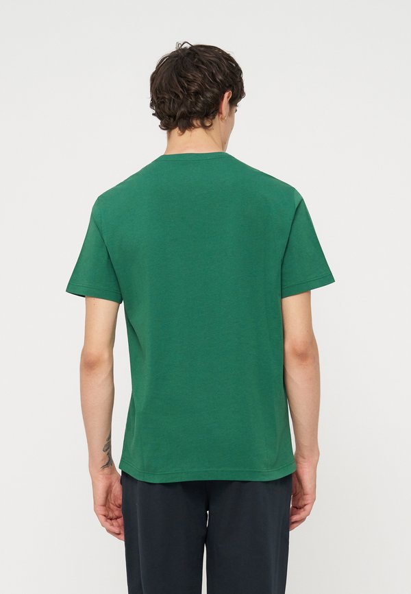 EA7 Emporio Armani