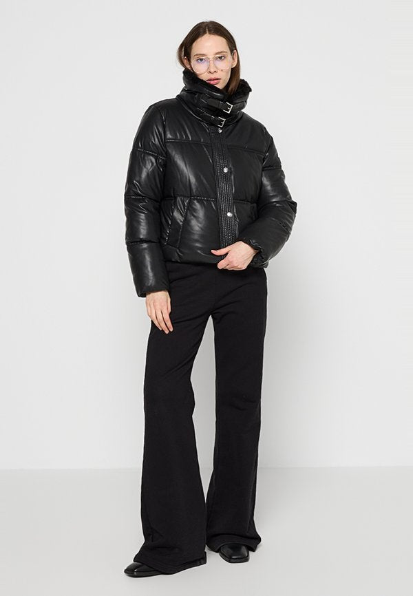 DKNY
