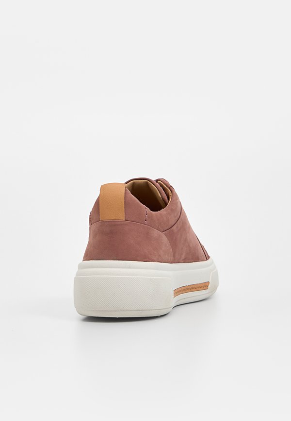 Clarks HOLLYHOCK