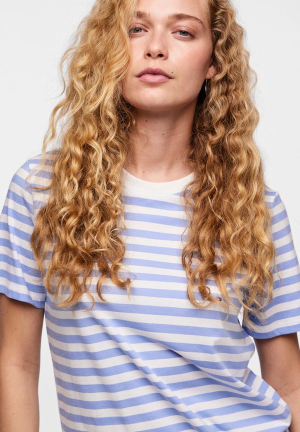Pieces PCRIA SS TEE STRIPES NOOS BC