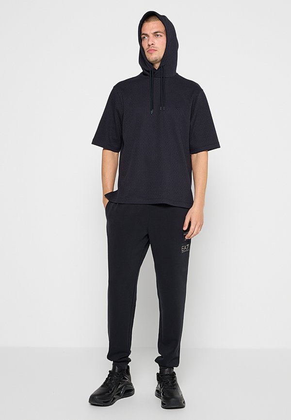 EA7 Emporio Armani