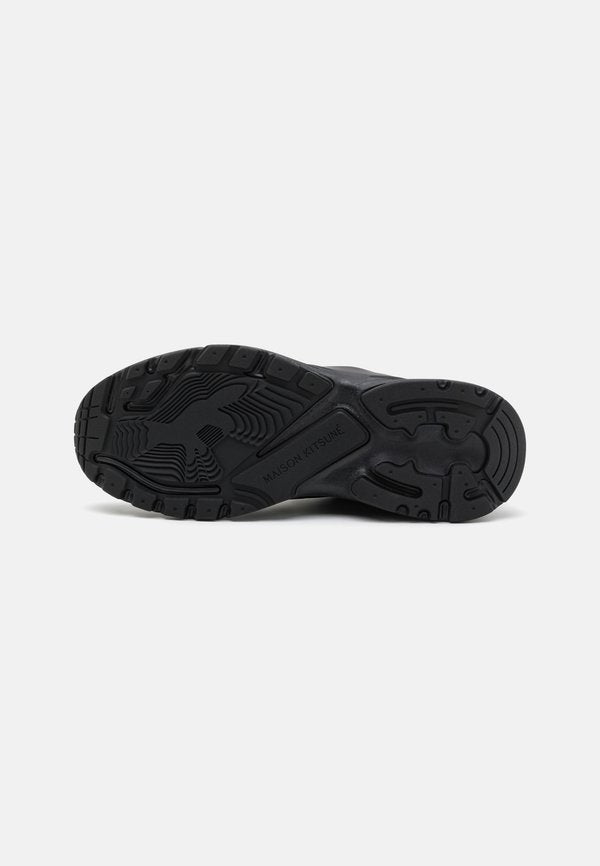 Maison Kitsuné SORA RUNNERS