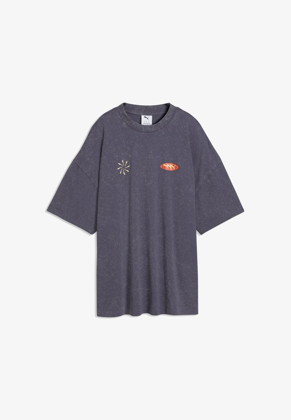 Puma FUTURE.PUMA.ARCHIVE WASHED OVERSIZED GRAPHIC T-SHIRT - Print T-shirt - inky depths