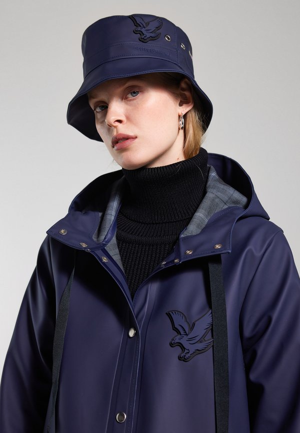 Stutterheim STUTTERHEIM X LYLE & SCOTT BUCKET HAT