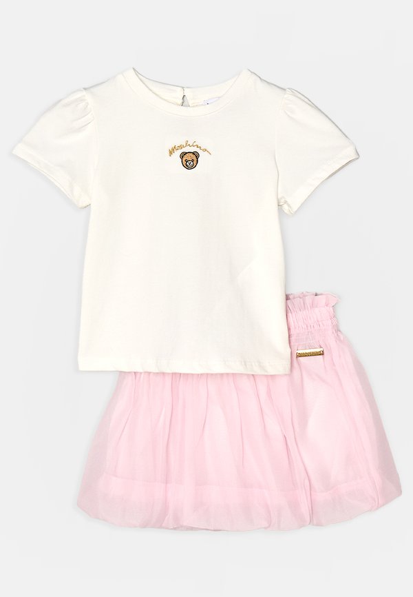 MOSCHINO SET