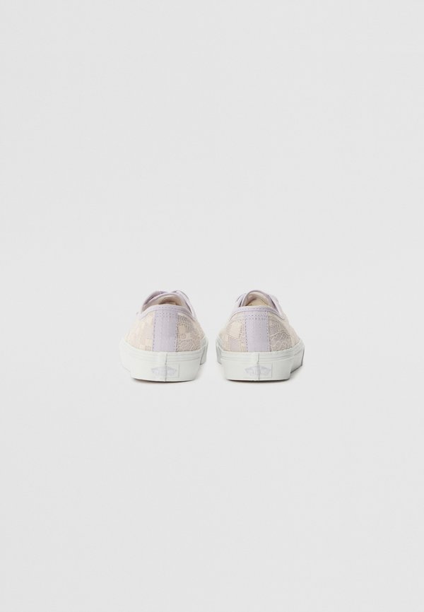 Vans AUTHENTIC