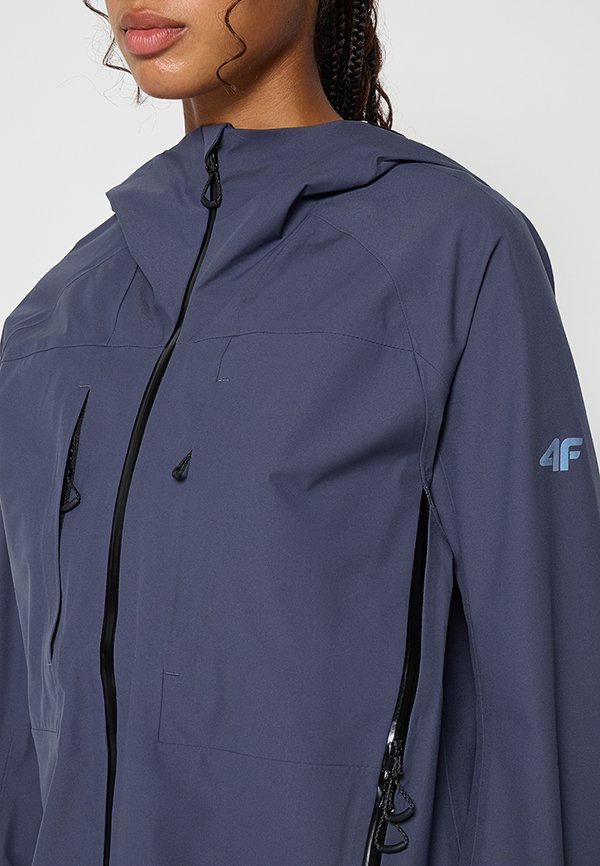 4F