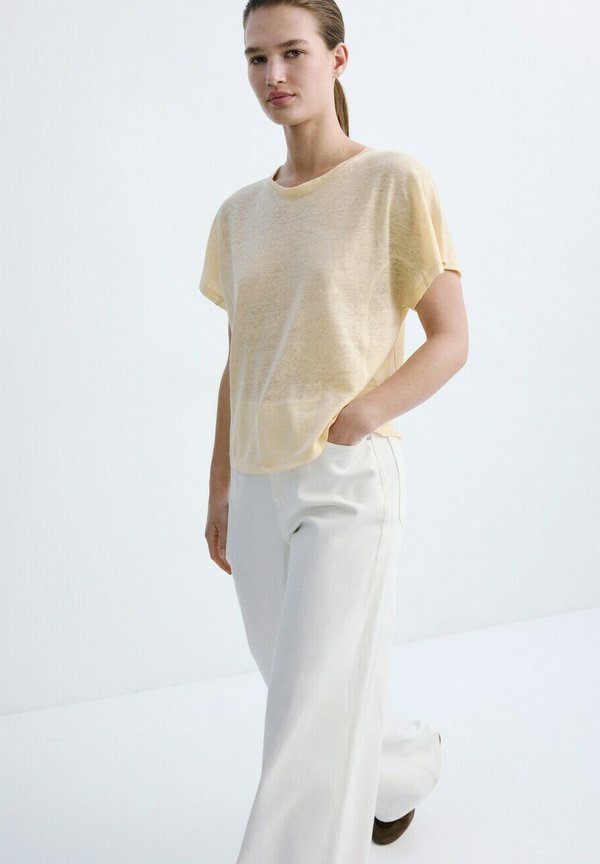 Mango ADULT - Basic T-shirt - light yellow