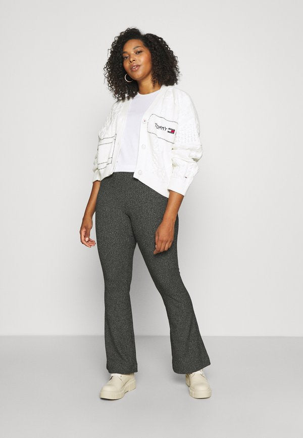 Vero Moda Curve VMKAMMA FLARED PANT
