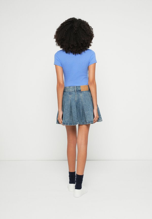 Tommy Jeans PLEATED DENIM MINI SKIRT