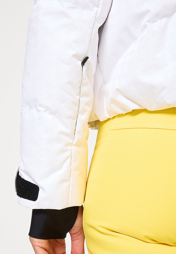 Colmar REGULAR FIT