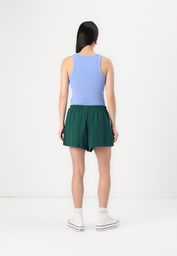 GAP GAUZE PULL ON SHORT