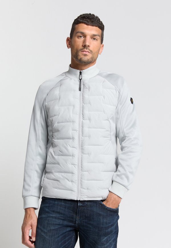 NO EXCESS ALL-SEASON