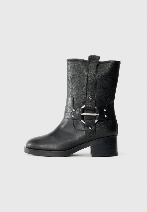 KARL LAGERFELD BROOKLYN