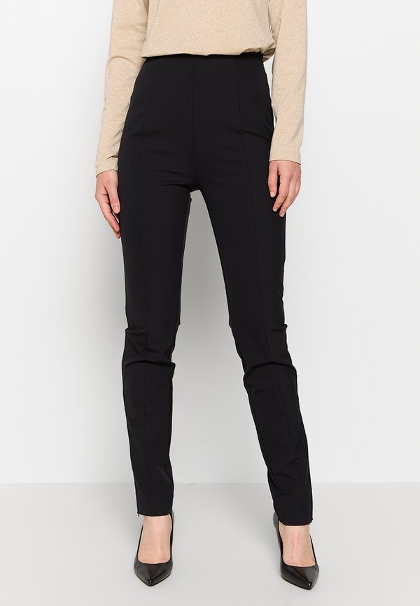 By Malene Birger LISABOA