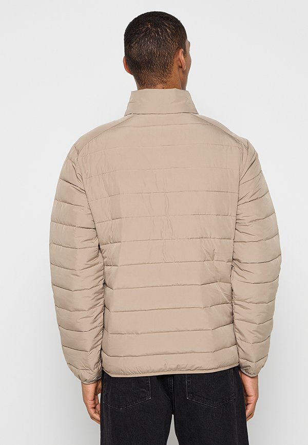Fila REVELLO REGULAR FIT