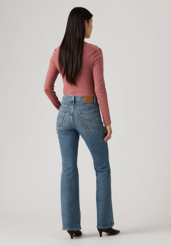 Levi's® 726® HIGH RISE FLARE