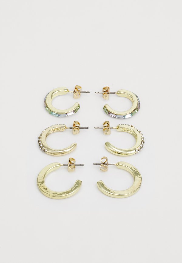 Pieces PCBONU EARRINGS 3 PACK