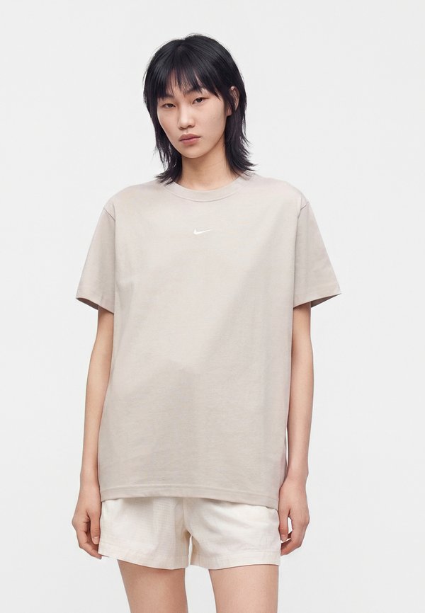Nike Sportswear CLASSIC TEE - Basic T-shirt - cream