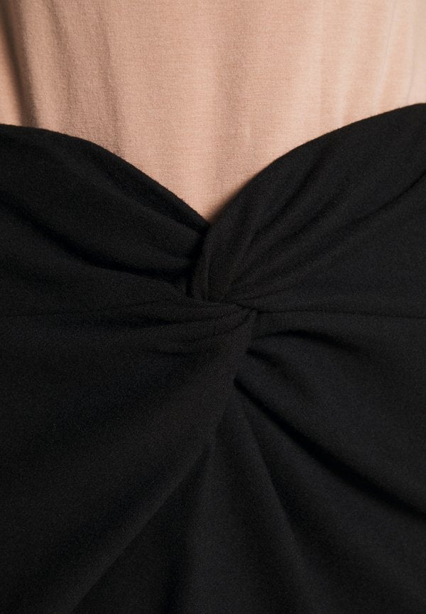 NA-KD KNOT SKIRT