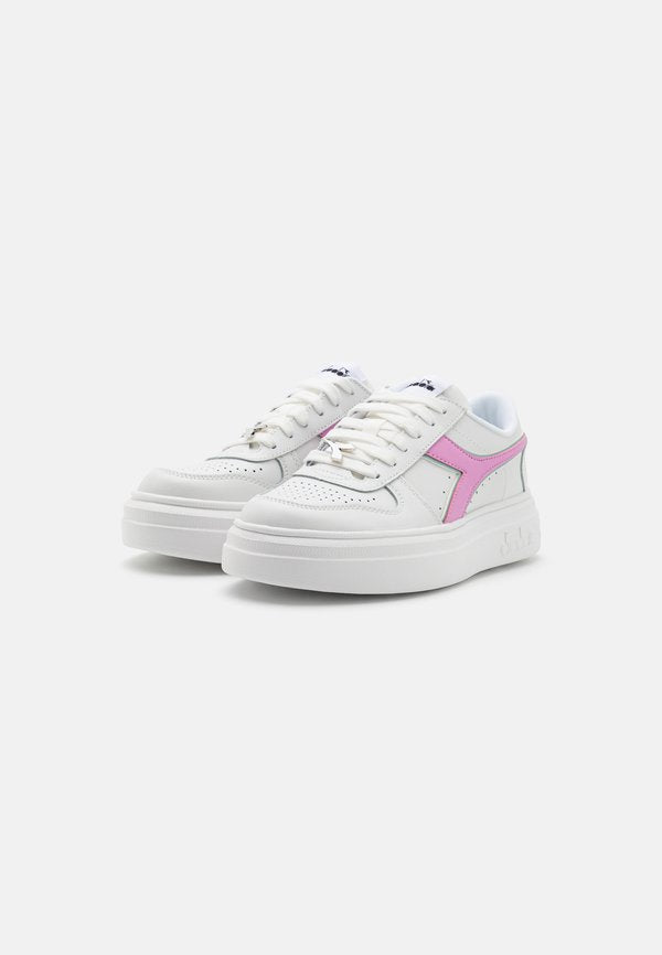 Diadora MAGIC BOLD