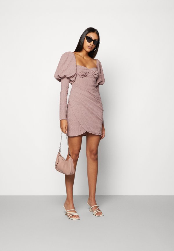 NA-KD DETAIL MINI DRESS