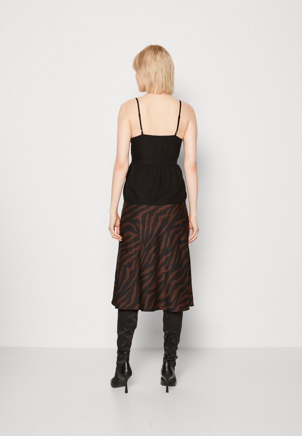 Pieces PCTALA SLIP