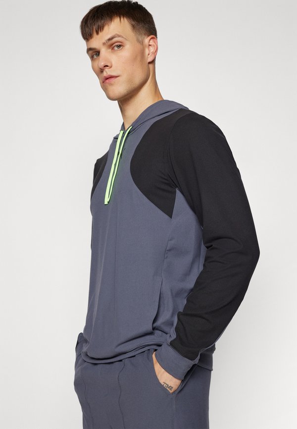 Puma ALWAYS ON CLOUDSPUN HOODIE