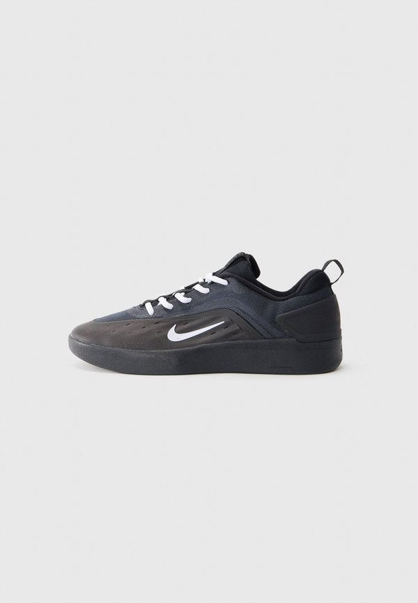 Nike SB ZOOM NYJAH 4 UNISEX