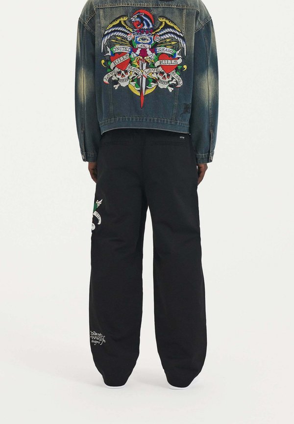 Ed Hardy TRUE TILL DEATH BAGGY SKATER