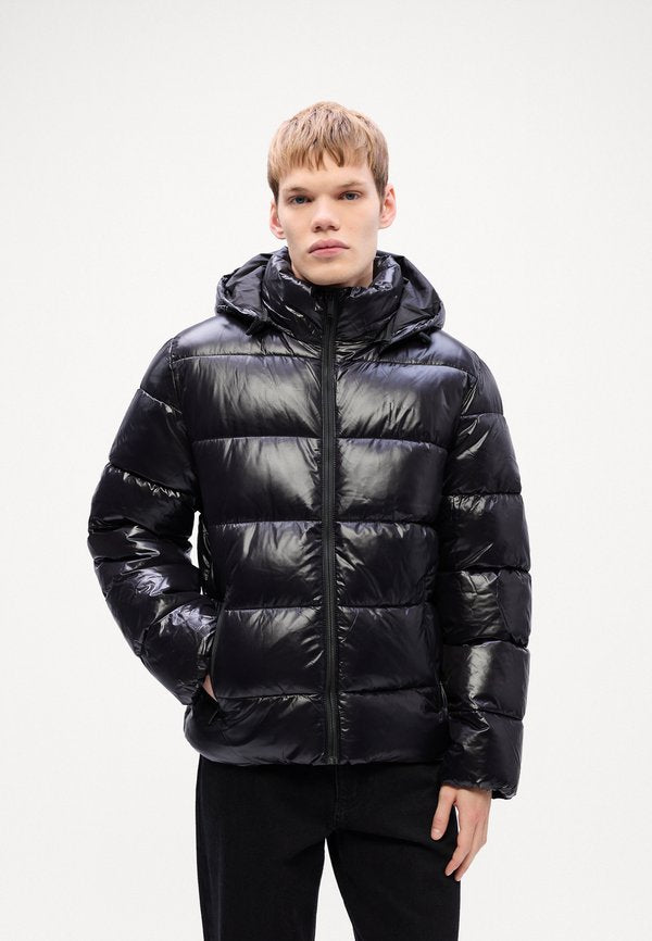 Calvin Klein GLOSSY CHANNELED PUFFER
