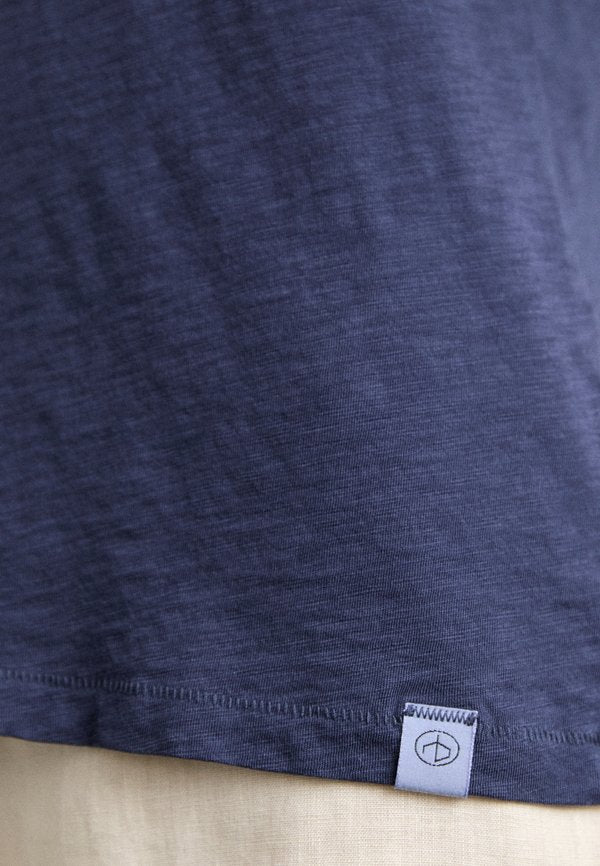 rag & bone THE SLUB VEE